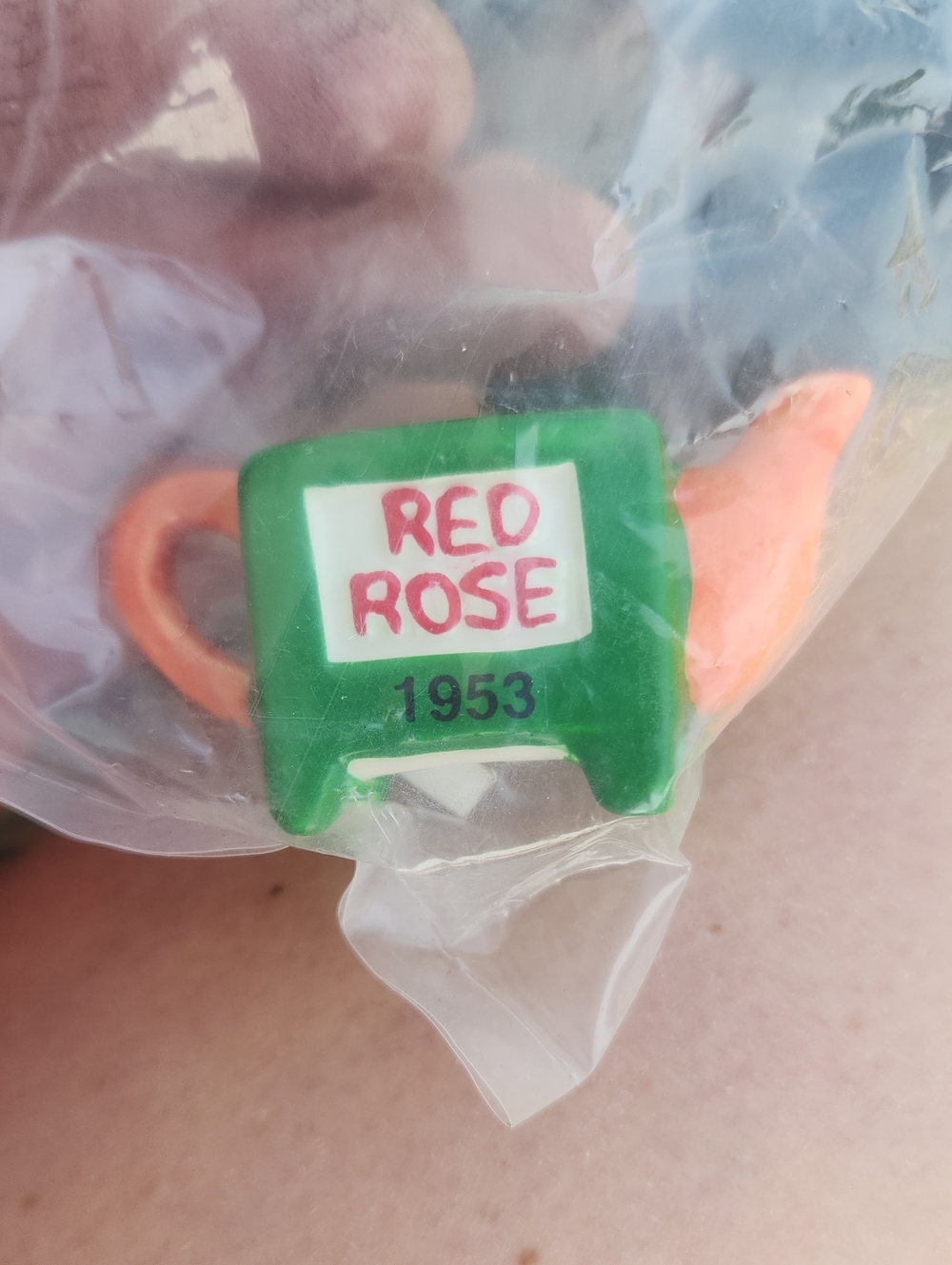 Red Rose 1953 Green & Orange Kids Teapot Charm - Brand: